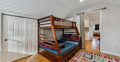 4085 Manzanita Avenue, South Lake Tahoe, CA 96150 Photo