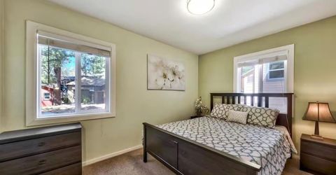 4085 Manzanita Avenue, South Lake Tahoe, CA 96150 Photo