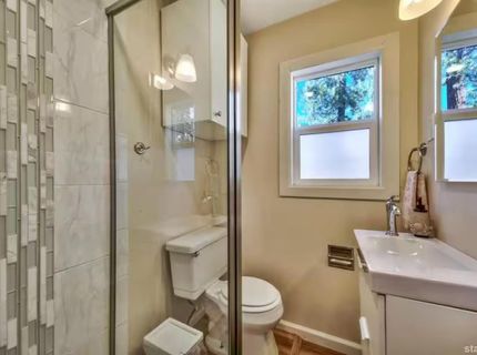 4085 Manzanita Avenue, South Lake Tahoe, CA 96150 Photo