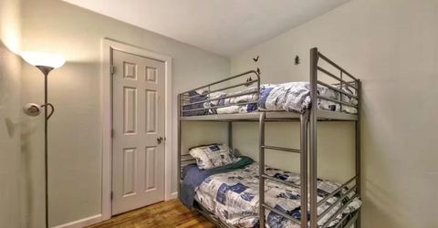 4085 Manzanita Avenue, South Lake Tahoe, CA 96150 Photo