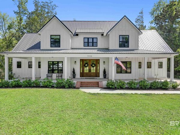 19058 James Road, Gulf Shores, AL 36542