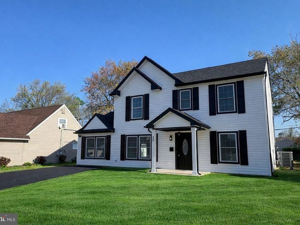 50 MICAHILL ROAD, LEVITTOWN, PA 19056