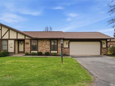 34 Tamarack Trail, Springboro, OH 45066