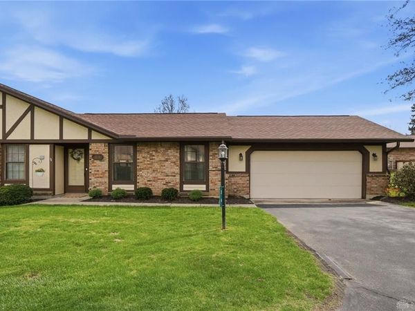 34 Tamarack Trail, Springboro, OH 45066