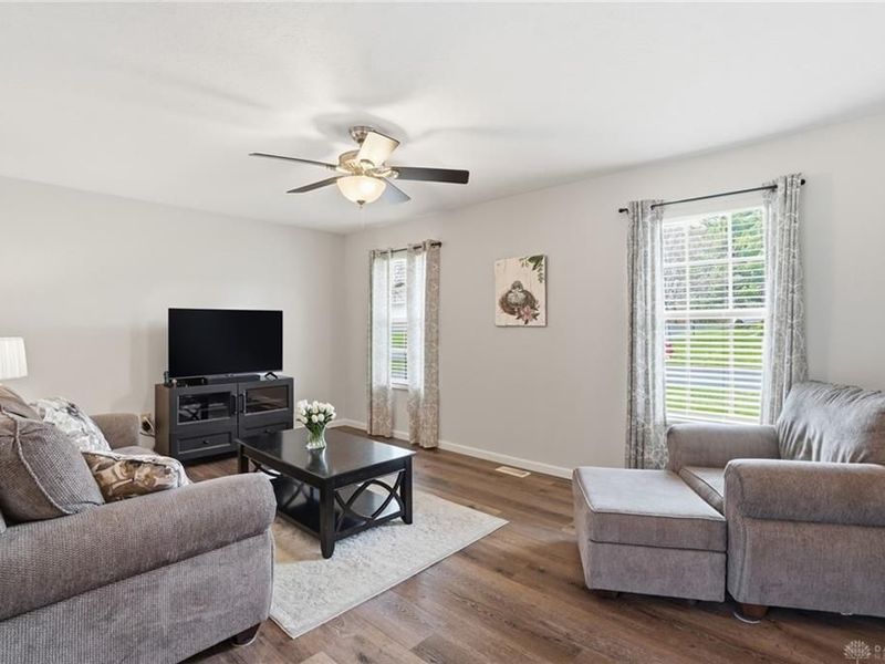 34 Tamarack Trail, Springboro, OH 45066 Photo 6