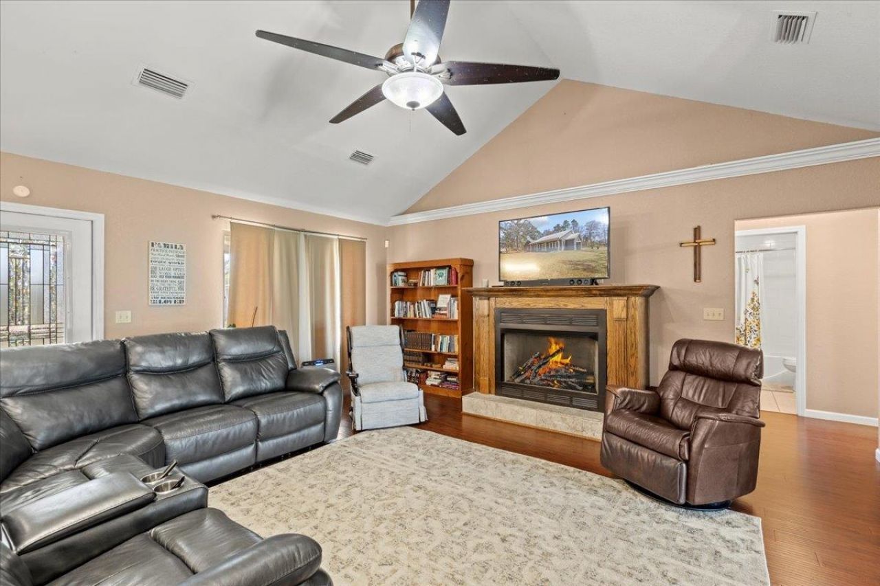 201 State Street, Perry, FL 32348 Photo