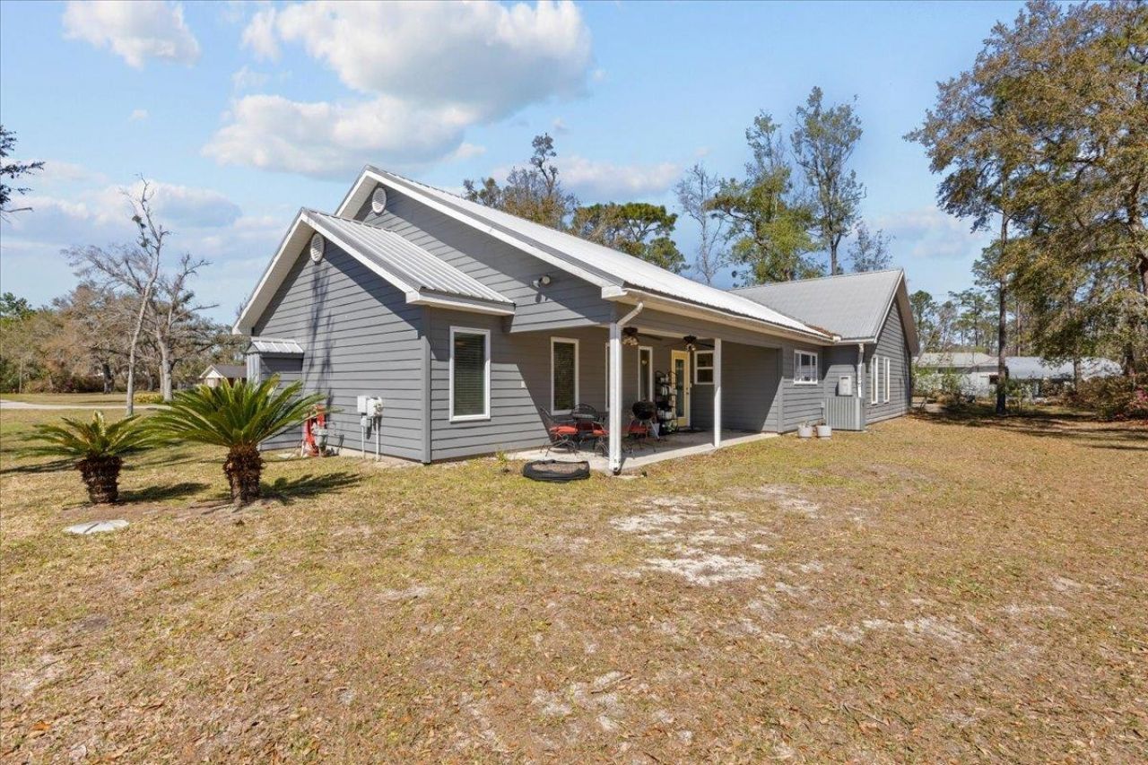 201 State Street, Perry, FL 32348 Photo