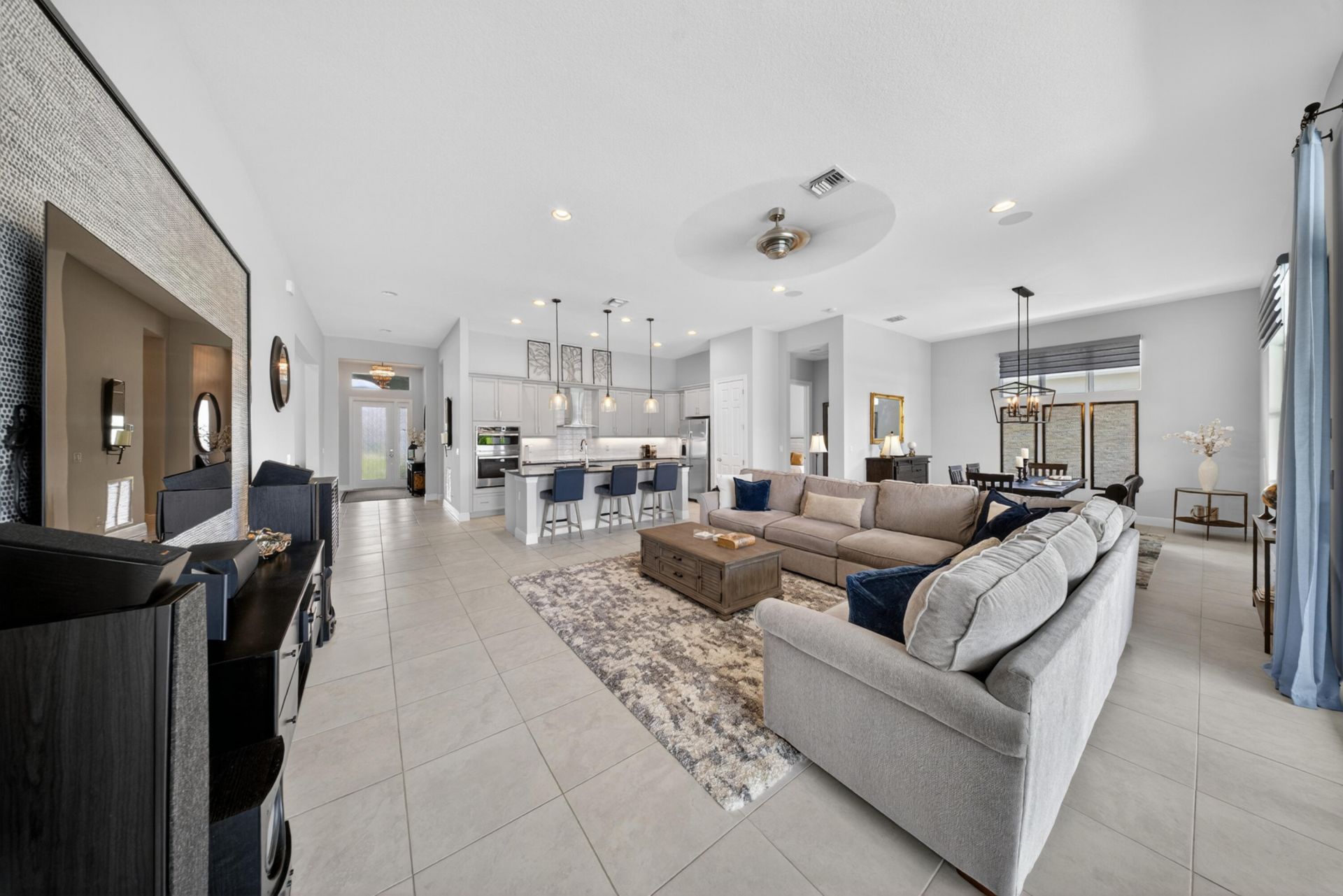 9086 SW Roccia Way, Port Saint Lucie, FL 34987 Photo