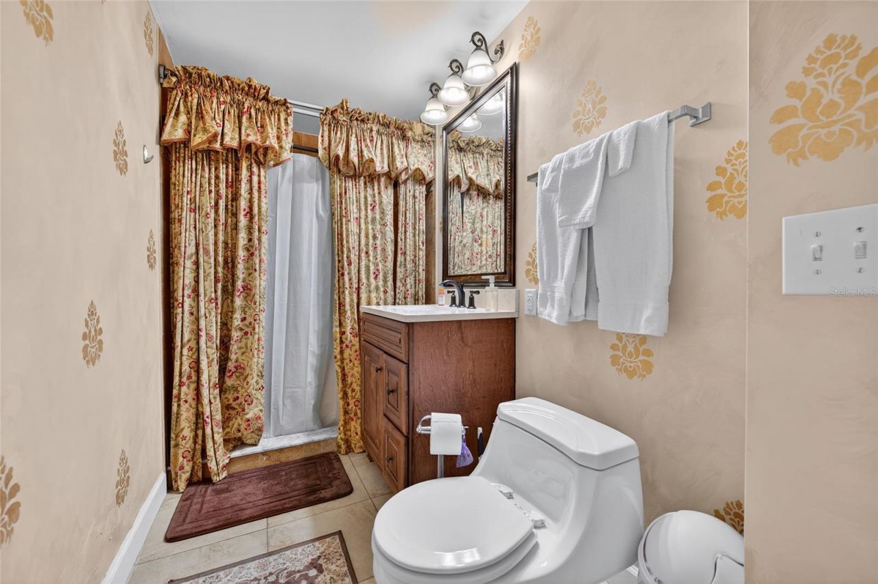 2904 S Peninsula Dr, Daytona Beach Shores, FL 32118 Photo