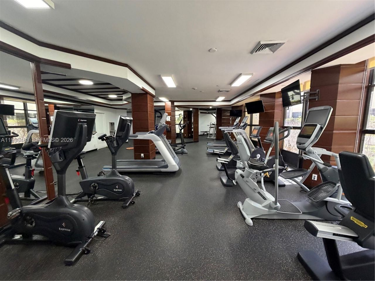 18151 NE 31st Ct, Unit 505, Aventura, FL 33160 Photo