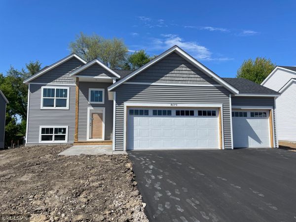 4670 199th Street N, Forest Lake, MN 55025