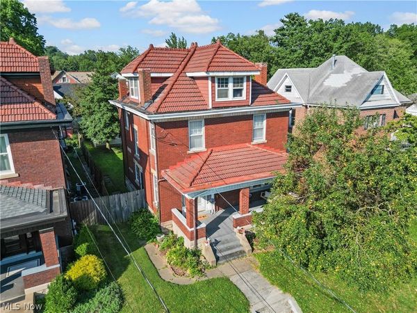 1503 Washington Avenue , Parkersburg, WV 26101