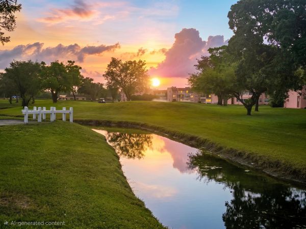 9501 Sunrise Lakes Boulevard, Unit 305, Sunrise, FL 33322