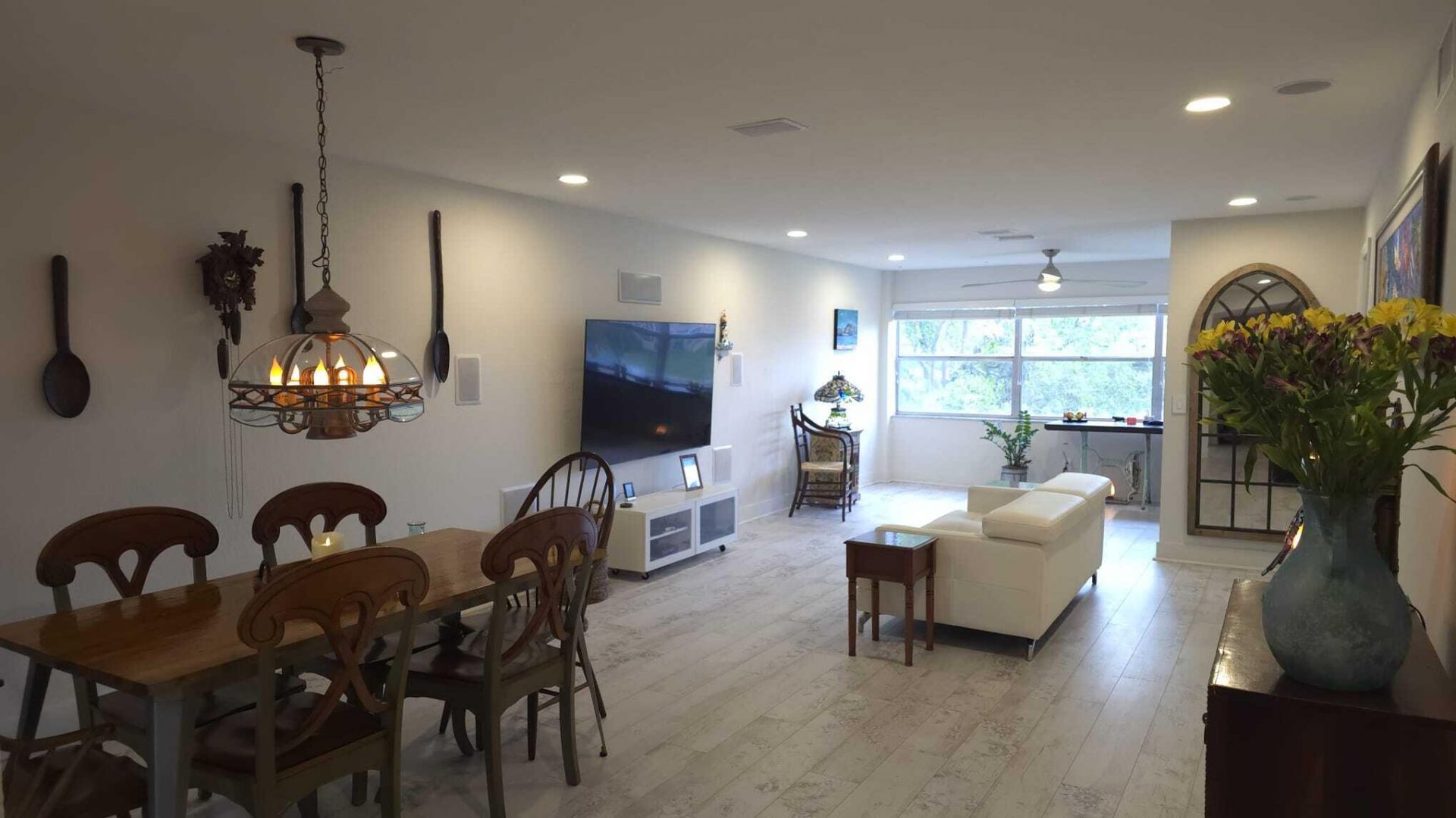 9501 Sunrise Lakes Boulevard, Unit 305, Sunrise, FL 33322 Photo