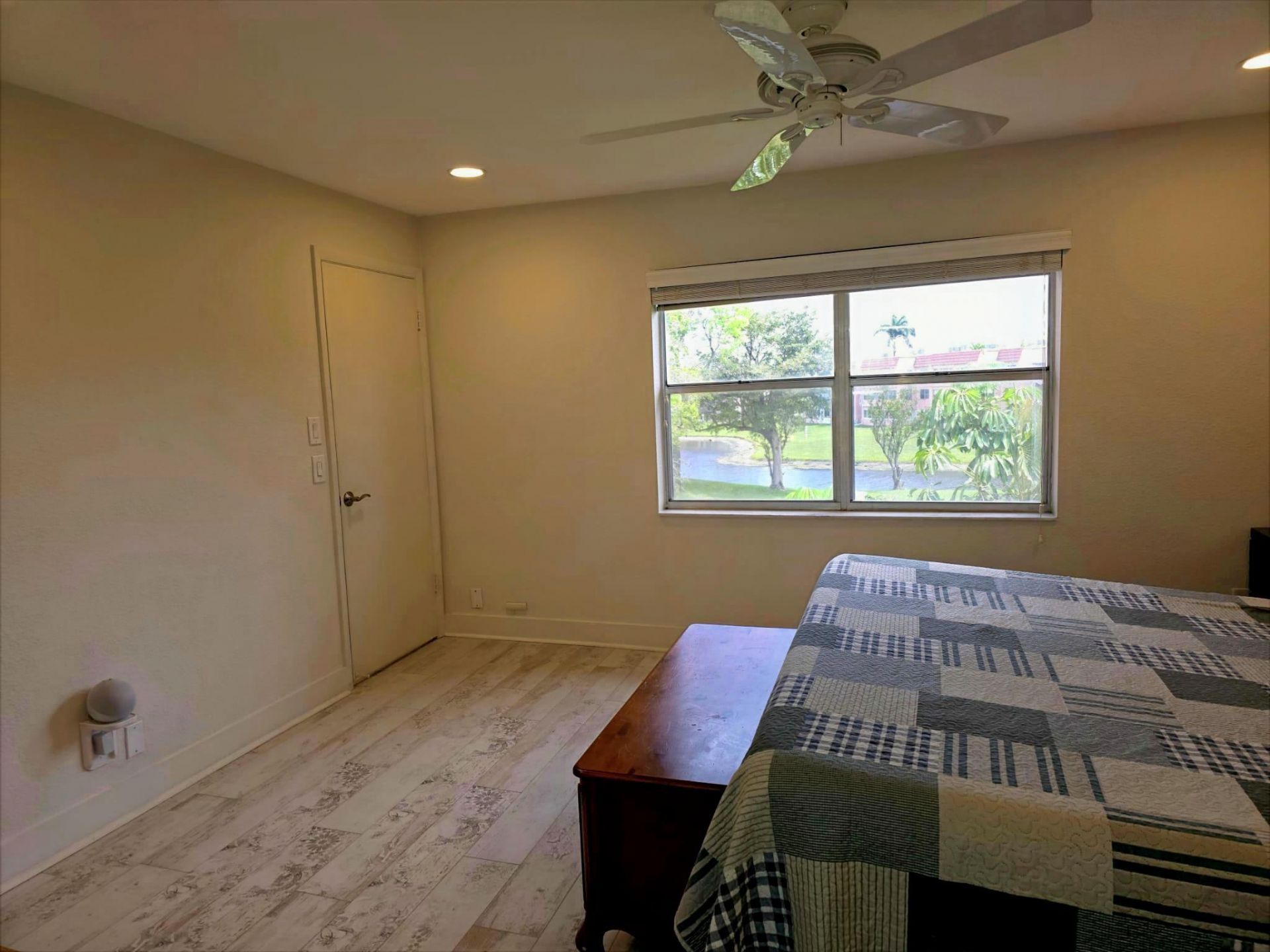 9501 Sunrise Lakes Boulevard, Unit 305, Sunrise, FL 33322 Photo