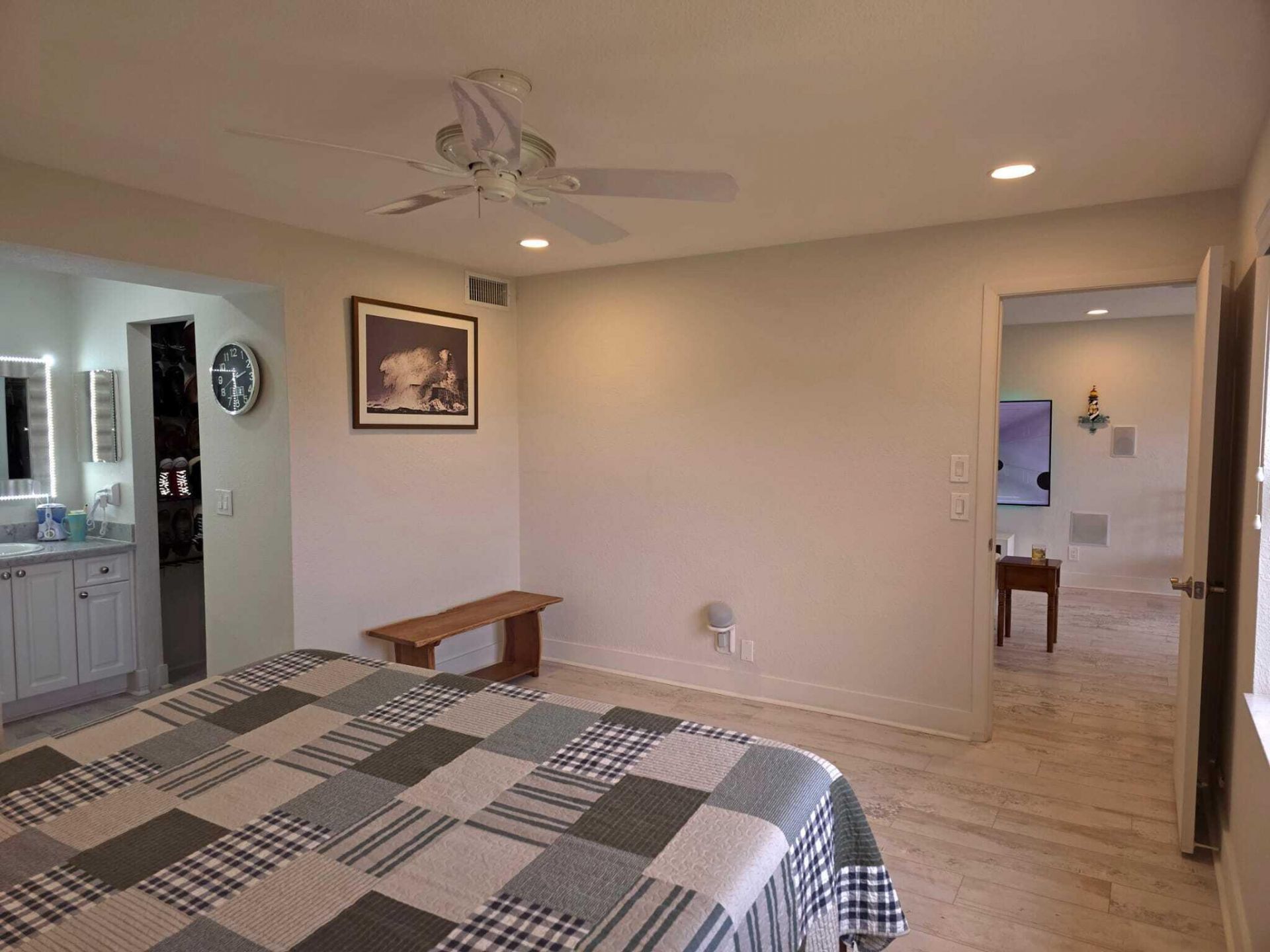 9501 Sunrise Lakes Boulevard, Unit 305, Sunrise, FL 33322 Photo