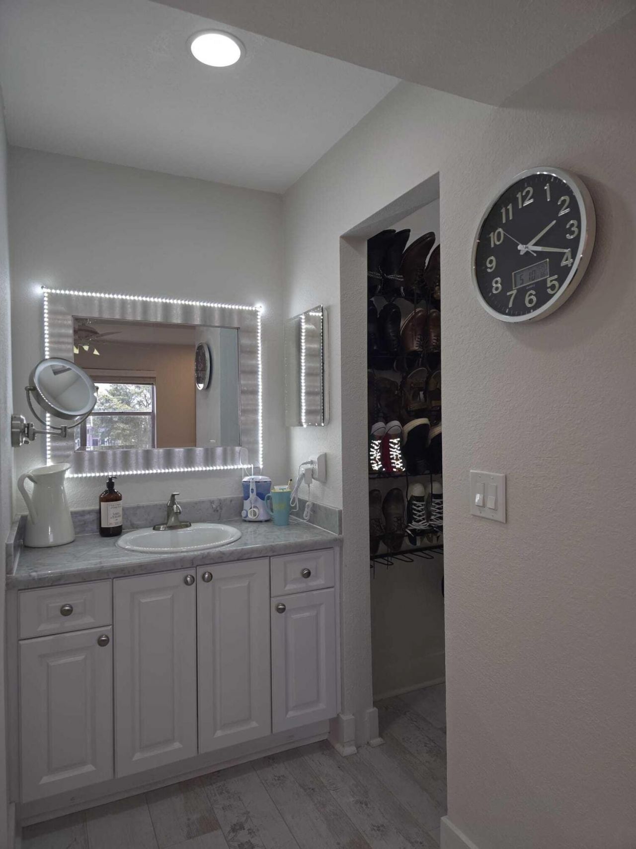 9501 Sunrise Lakes Boulevard, Unit 305, Sunrise, FL 33322 Photo