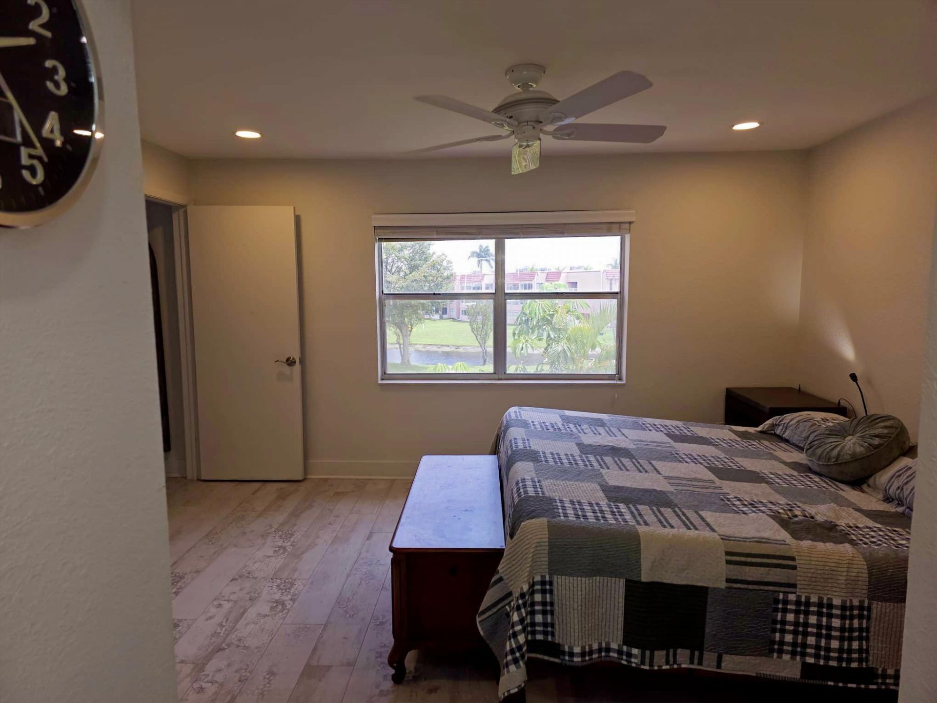 9501 Sunrise Lakes Boulevard, Unit 305, Sunrise, FL 33322 Photo