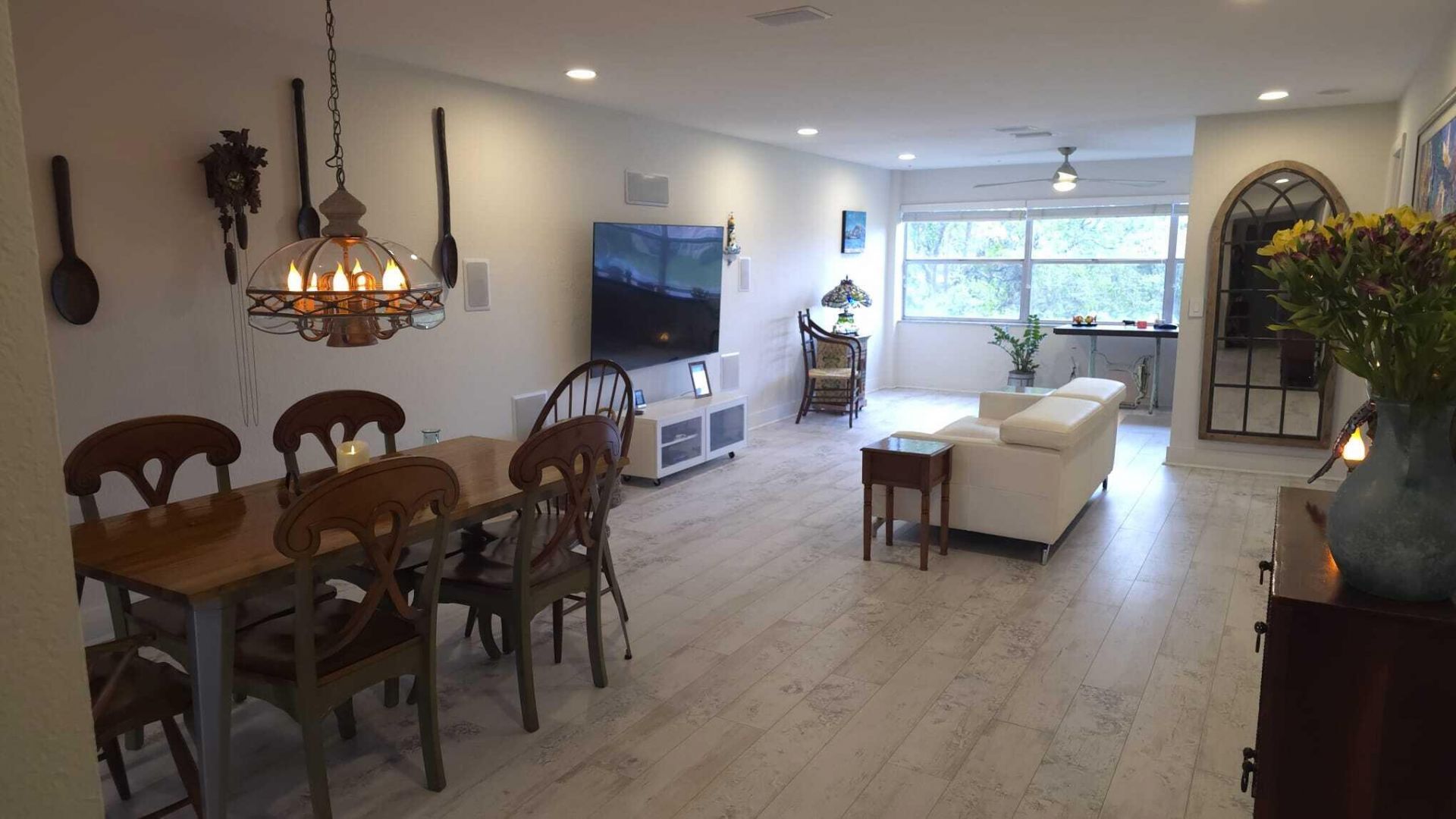 9501 Sunrise Lakes Boulevard, Unit 305, Sunrise, FL 33322 Photo