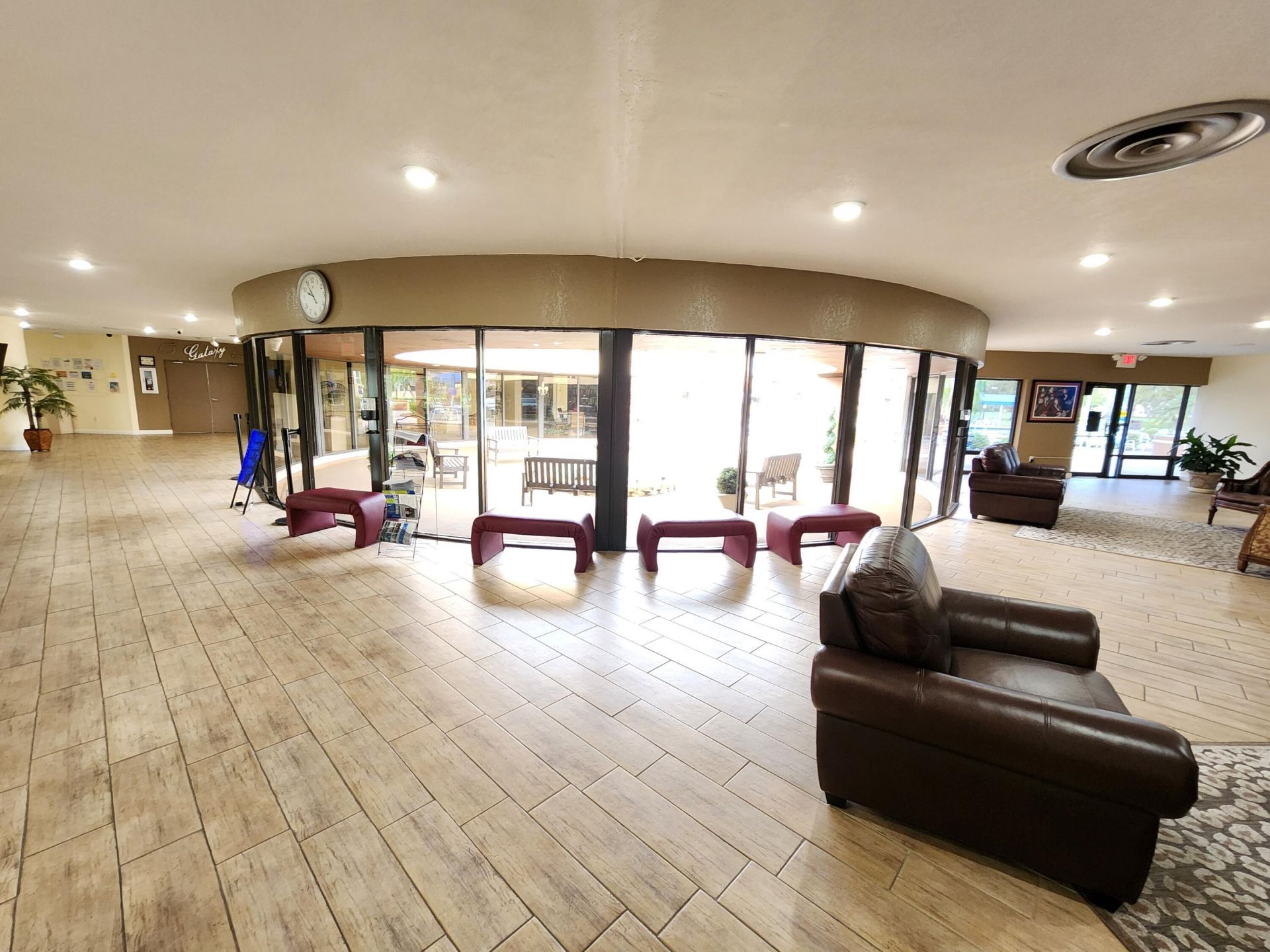 9501 Sunrise Lakes Boulevard, Unit 305, Sunrise, FL 33322 Photo