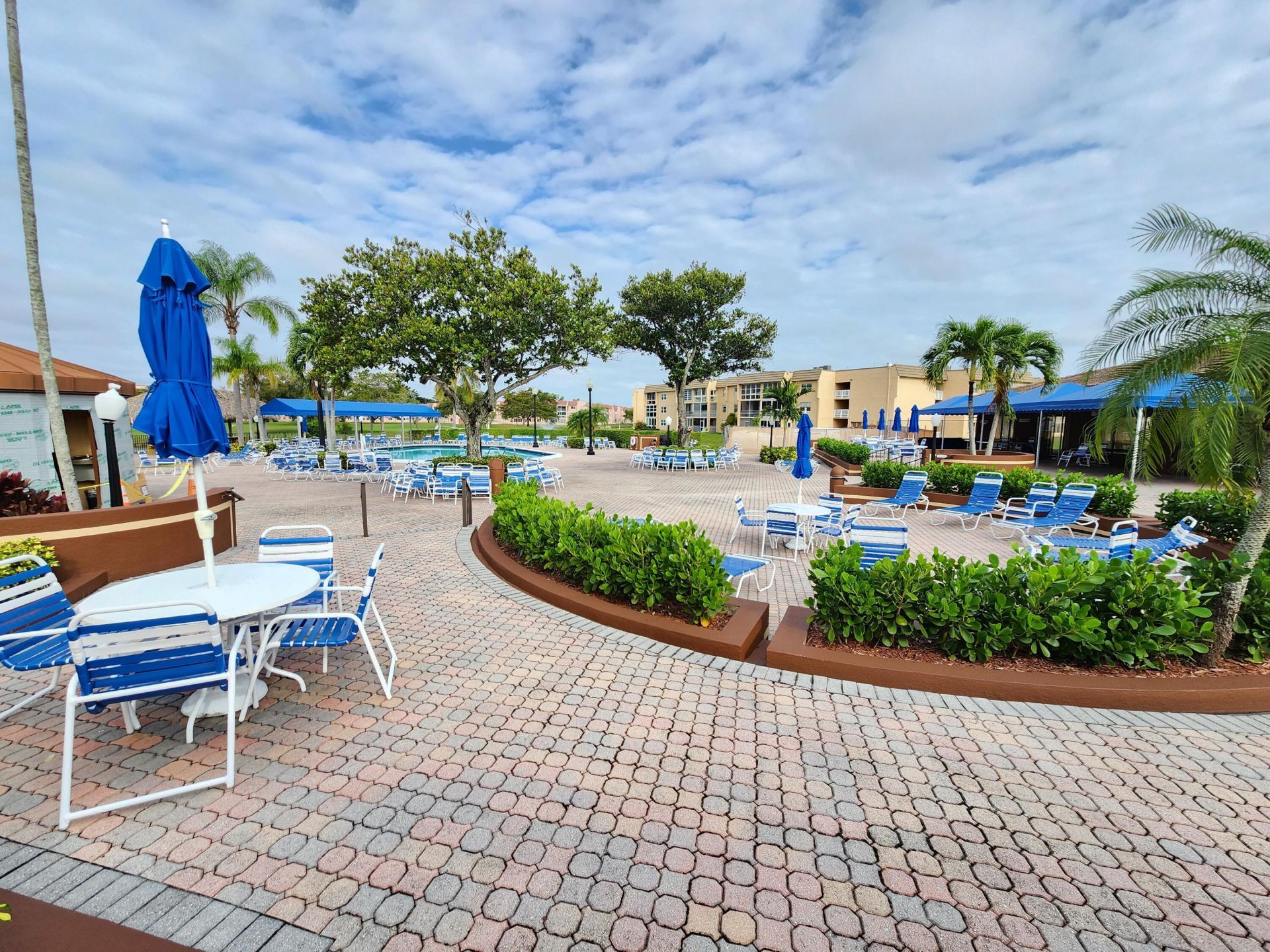 9501 Sunrise Lakes Boulevard, Unit 305, Sunrise, FL 33322 Photo