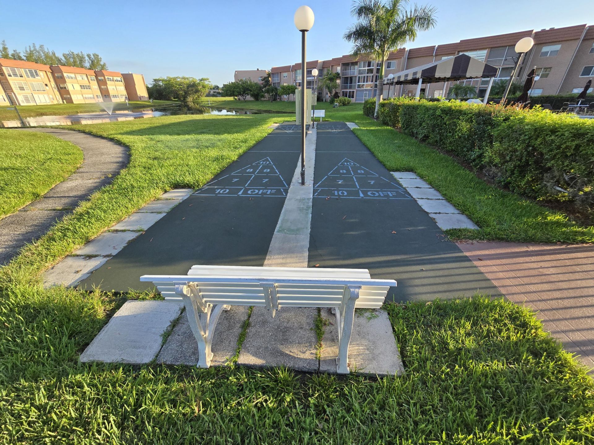 9501 Sunrise Lakes Boulevard, Unit 305, Sunrise, FL 33322 Photo