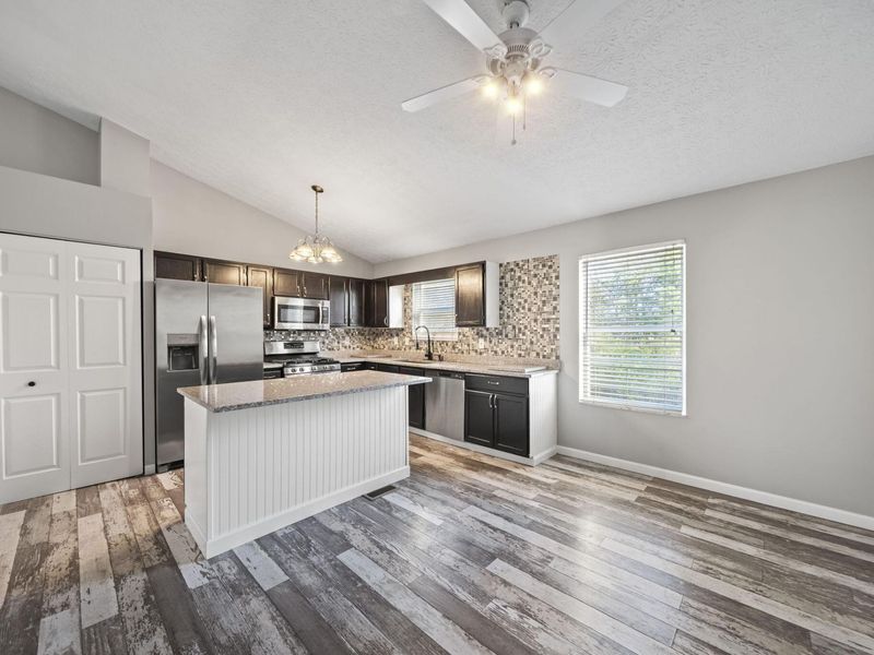 1628 Westmeadow Drive , Columbus, OH 43223 Photo 15