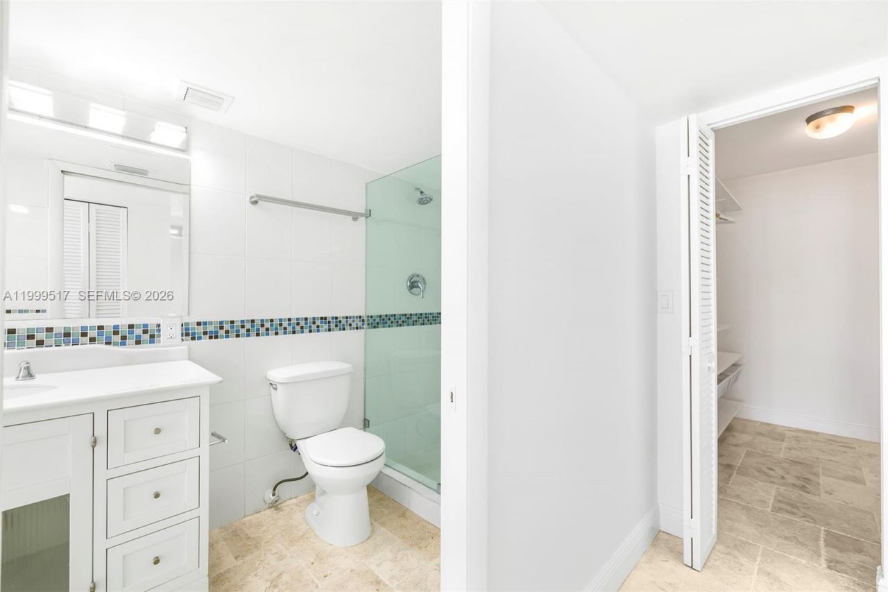 1420 Brickell Bay Dr, Unit 1401A, Miami, FL 33131 Photo