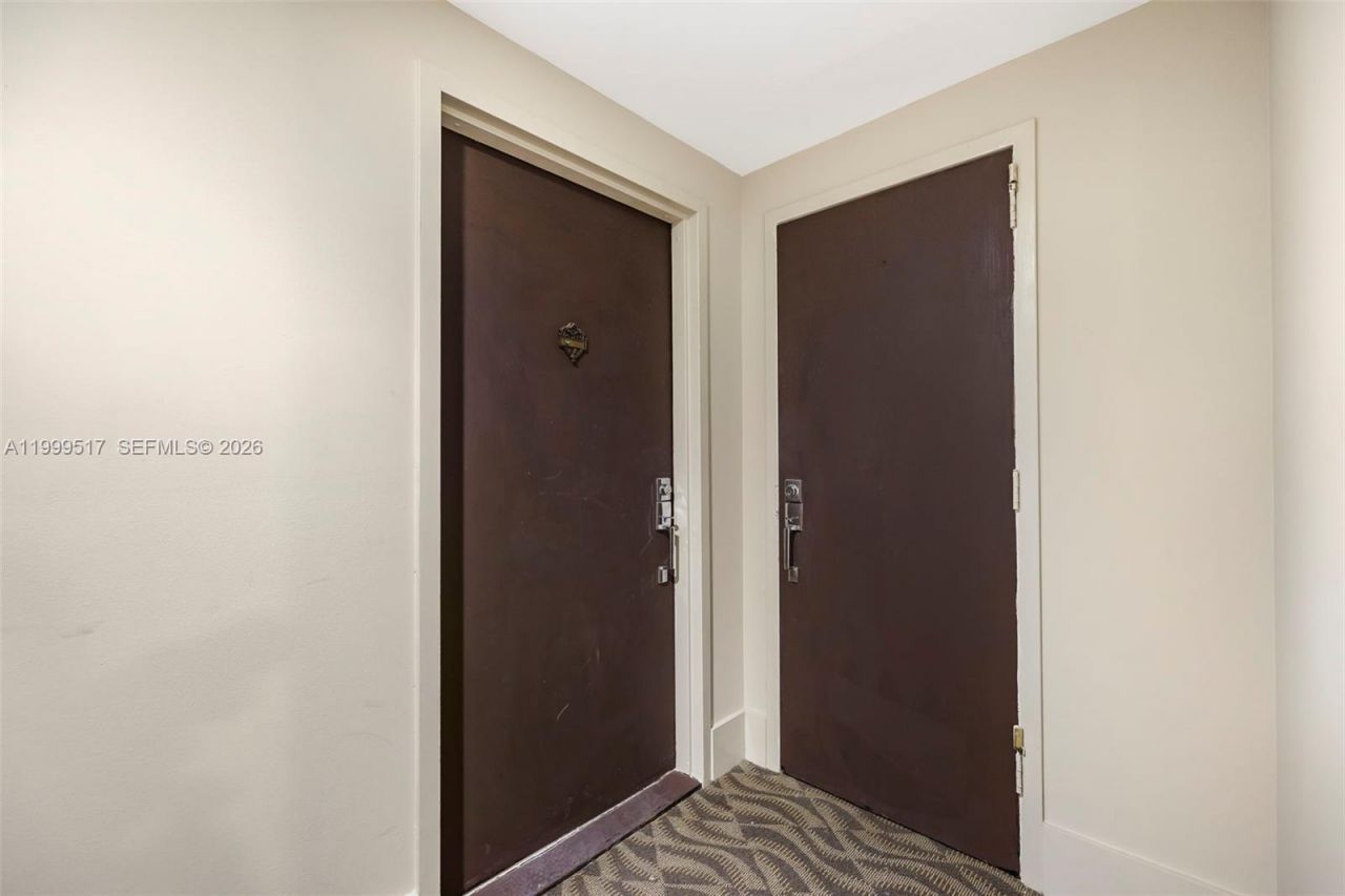 1420 Brickell Bay Dr, Unit 1401A, Miami, FL 33131 Photo