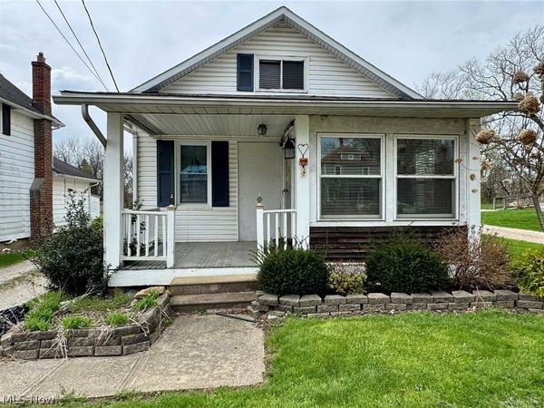 6205 Jefferson Road , Ashtabula, OH 44004