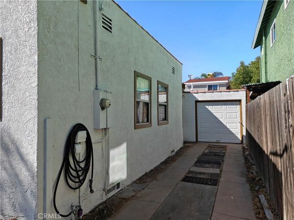 2439 E 15th, Long Beach, CA 90804