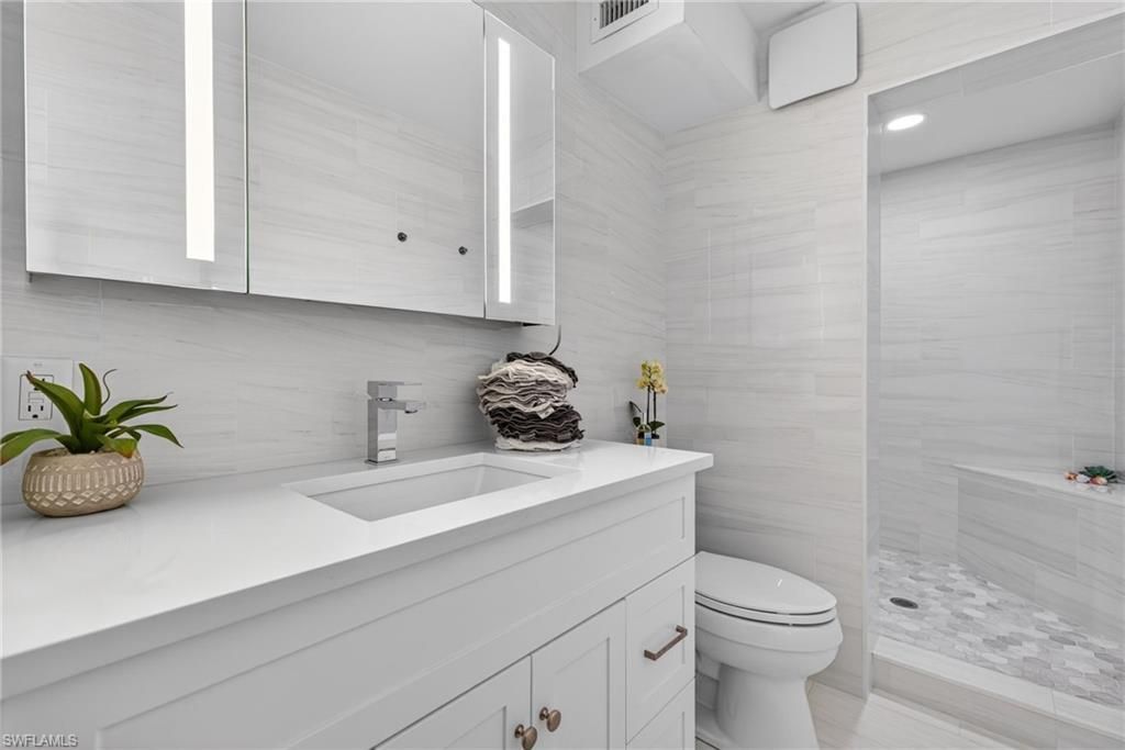 309 Goodlette-frank Rd S, Unit A204, Naples, FL 34102 Photo