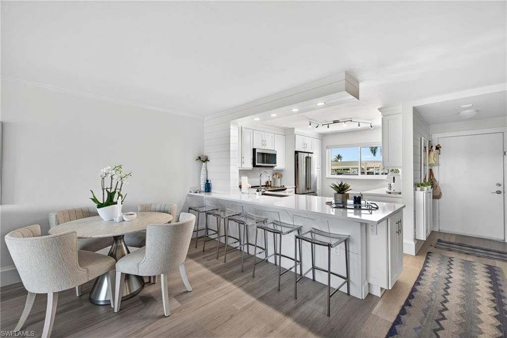 309 Goodlette-frank Rd S, Unit A204, Naples, FL 34102 Photo