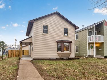 1123 James Avenue N, Minneapolis, MN 55411