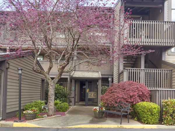 115 Rogue River #308 Highway, Grants Pass, OR 97527