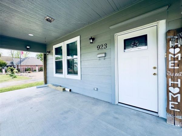 923 Church Street, Sulphur Springs, TX 75482