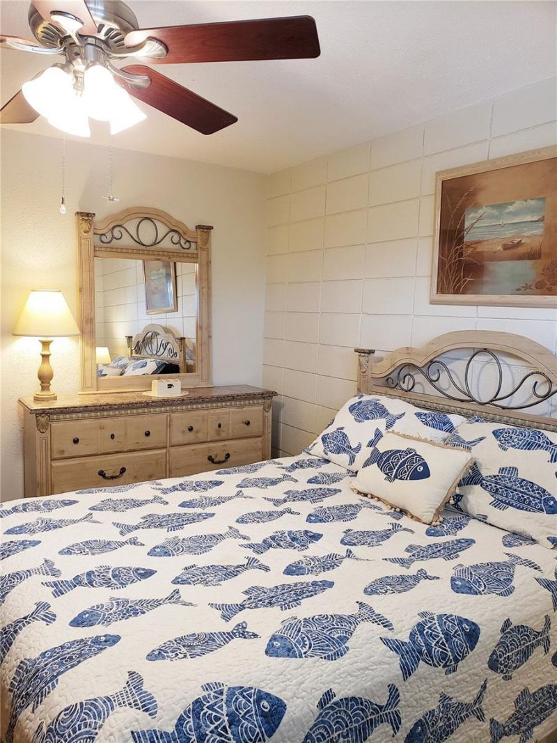 541 S Peninsula Avenue, Unit A21, New Smyrna Beach, FL 32169 Photo