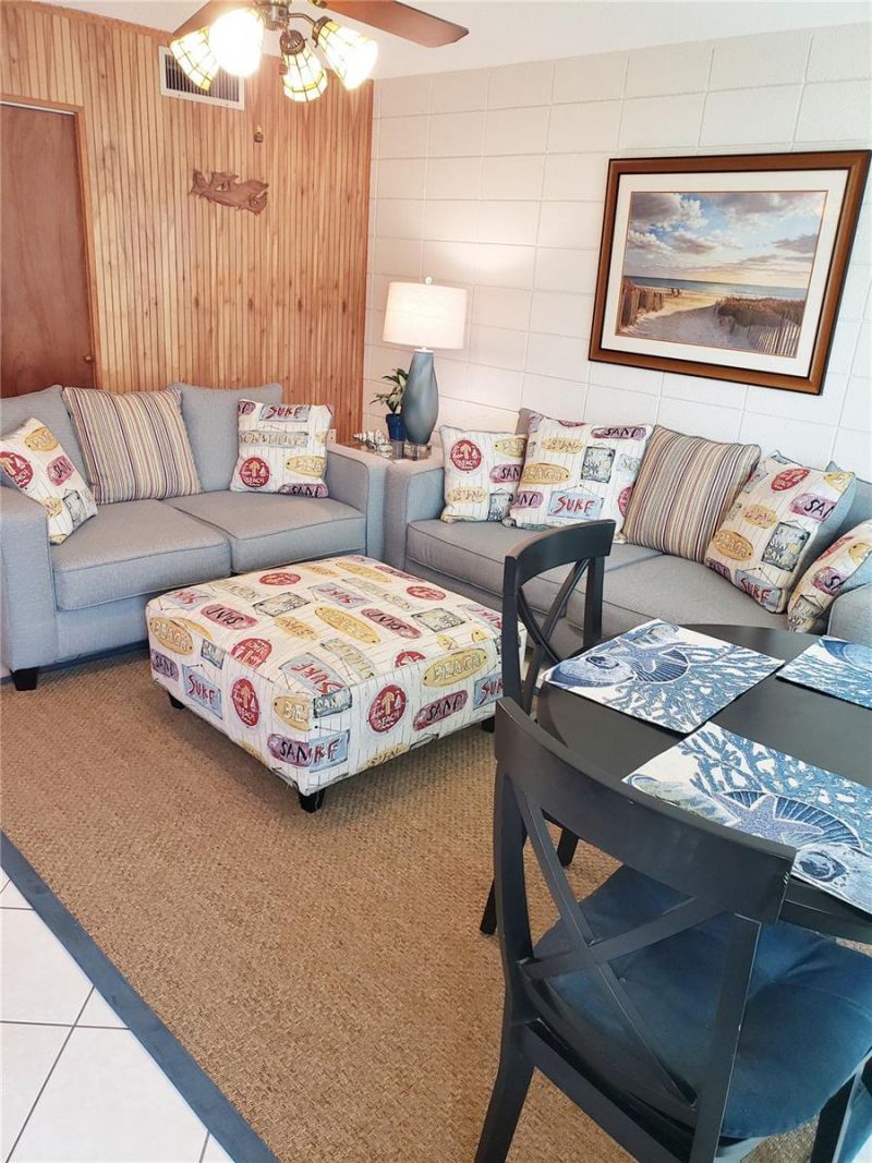 541 S Peninsula Avenue, Unit A21, New Smyrna Beach, FL 32169 Photo