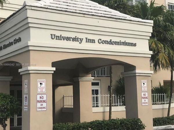 1280 S Alhambra Cir , Unit 1111B, Coral Gables, FL 33146