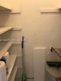 323 Washington Ave , Unit 4, Miami Beach, FL 33139 Photo