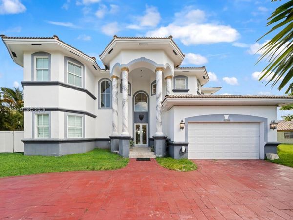 1250 Wiley St , Hollywood, FL 33019