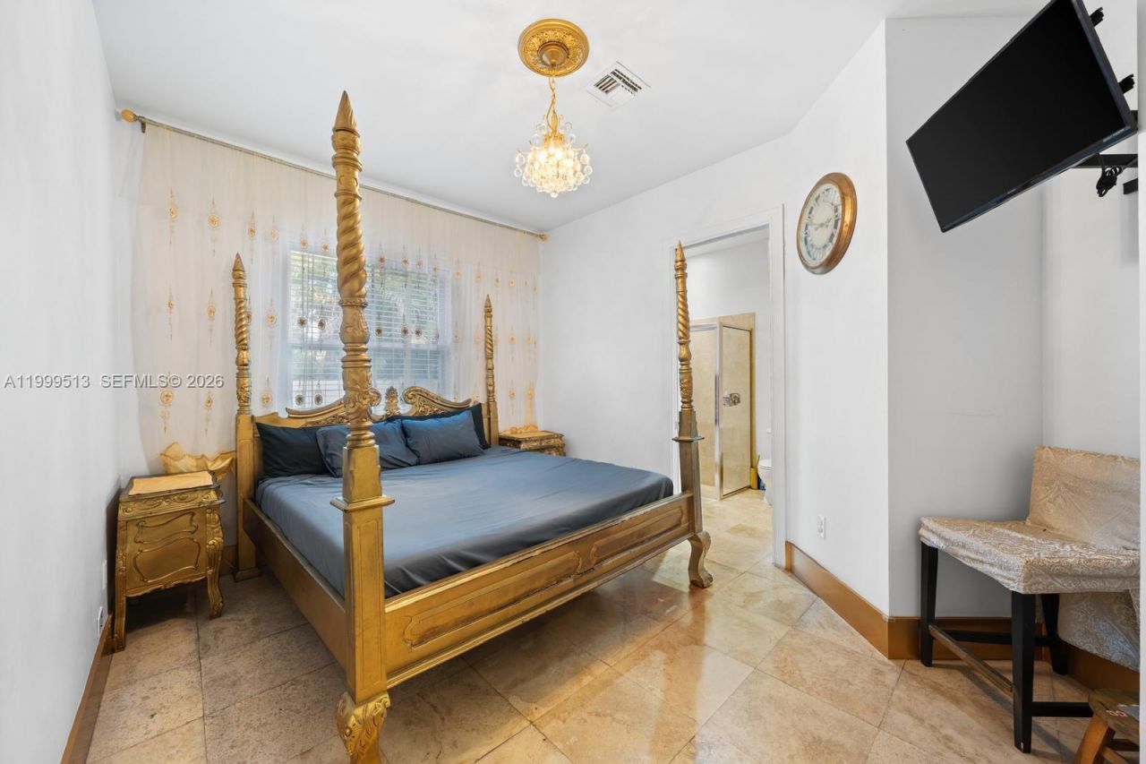 1250 Wiley St, Hollywood, FL 33019 Photo