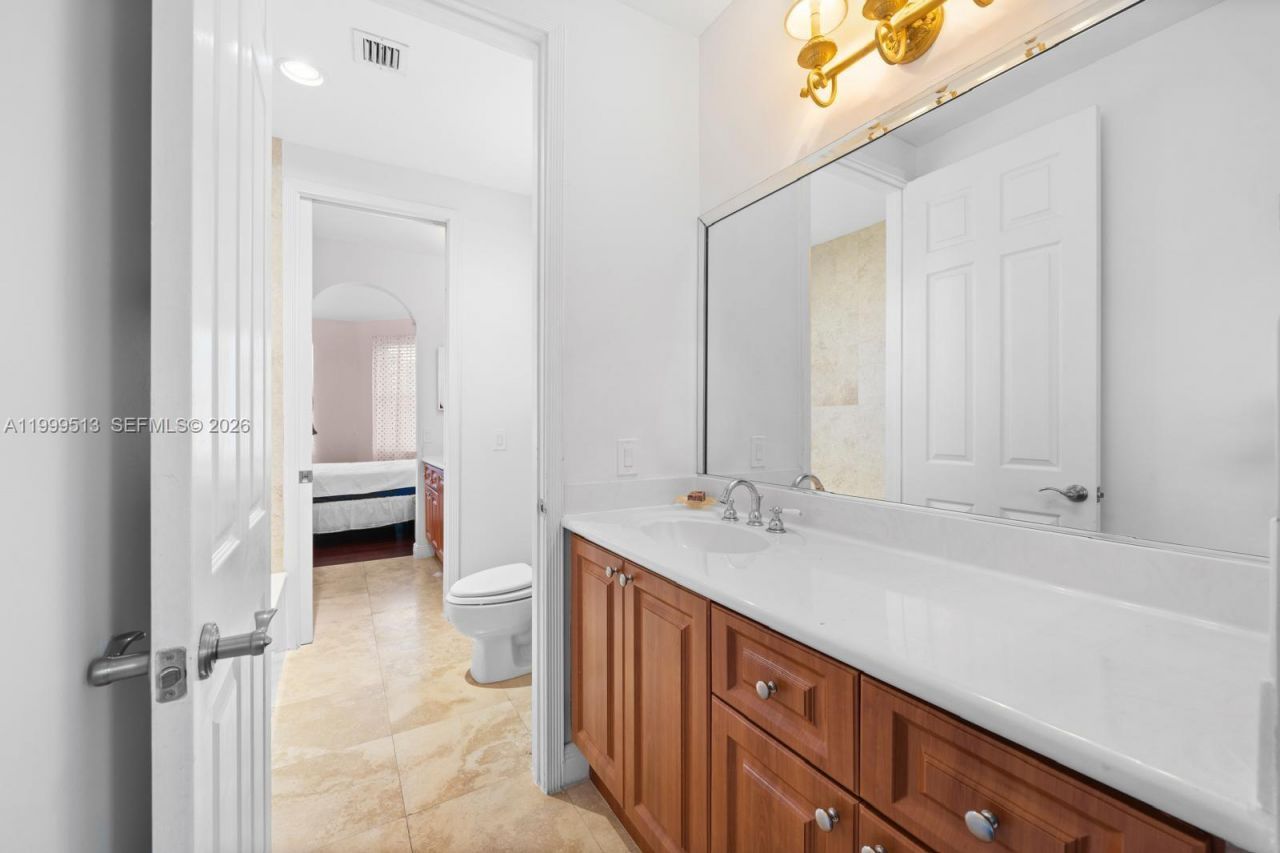 1250 Wiley St, Hollywood, FL 33019 Photo