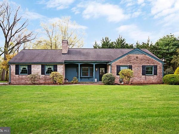 1107 CARROLLYN DRIVE, WESTMINSTER, MD 21158