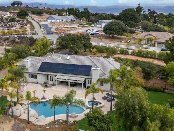 30012 Mckenna Heights Court, Valley Center, CA 92082