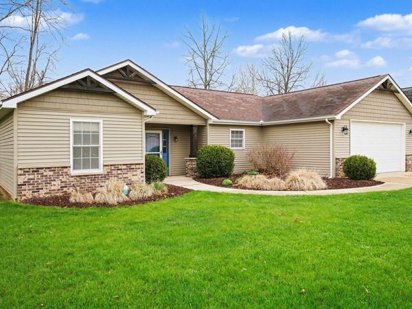 140 Cherry Street, Warsaw, IN 46582