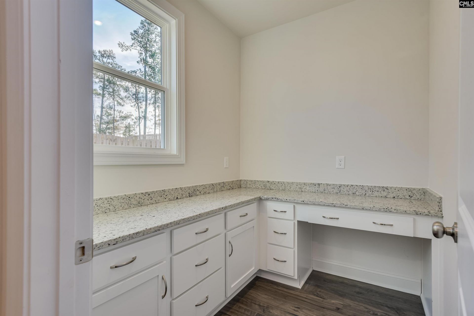 605 Basalt Court Photo 5