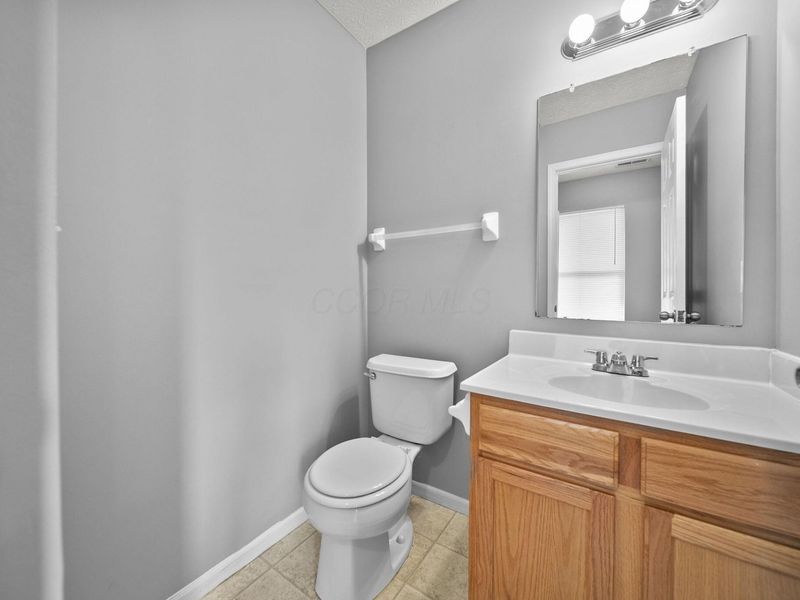 6038 Turnwood Drive , Westerville, OH 43081 Photo 22