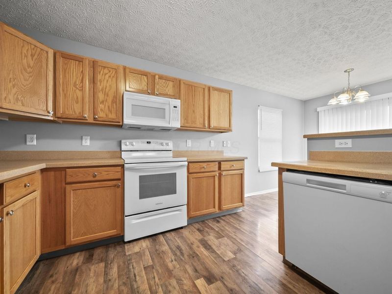 6038 Turnwood Drive , Westerville, OH 43081 Photo 8