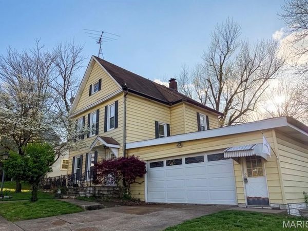 2339 Sulphur Avenue, St Louis, MO 63139